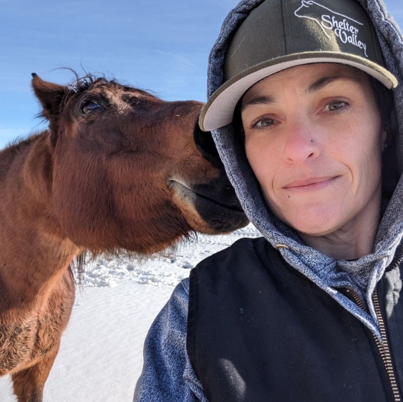 Meet your Posher, Becky - Picture 4 of 7